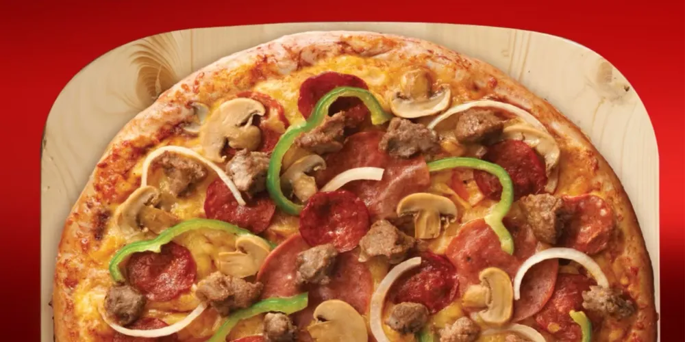 Shakey’s Pizza Parlour - Lucky Plaza - Western Restaurant - Photo 1