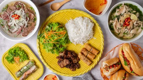 Yenney - The Heart - Vietnamese Restaurant - Photo 1