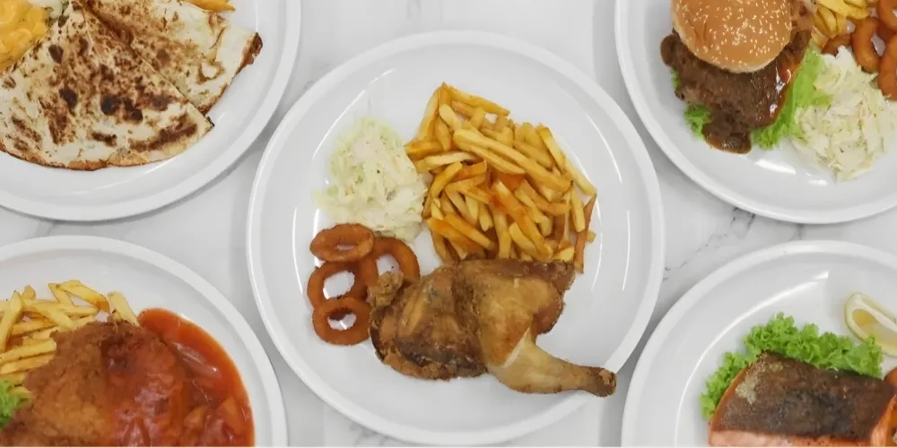 Deli Delight - Upper Serangoon Crescent - Western Restaurant - Photo 1