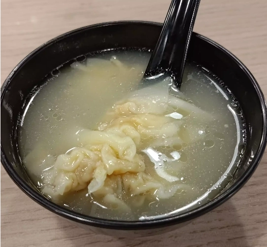 Kallang Airport Wanton Noodle - Tiong Bahru Plaza - Wonton Noodle Restaurant - Photo 3