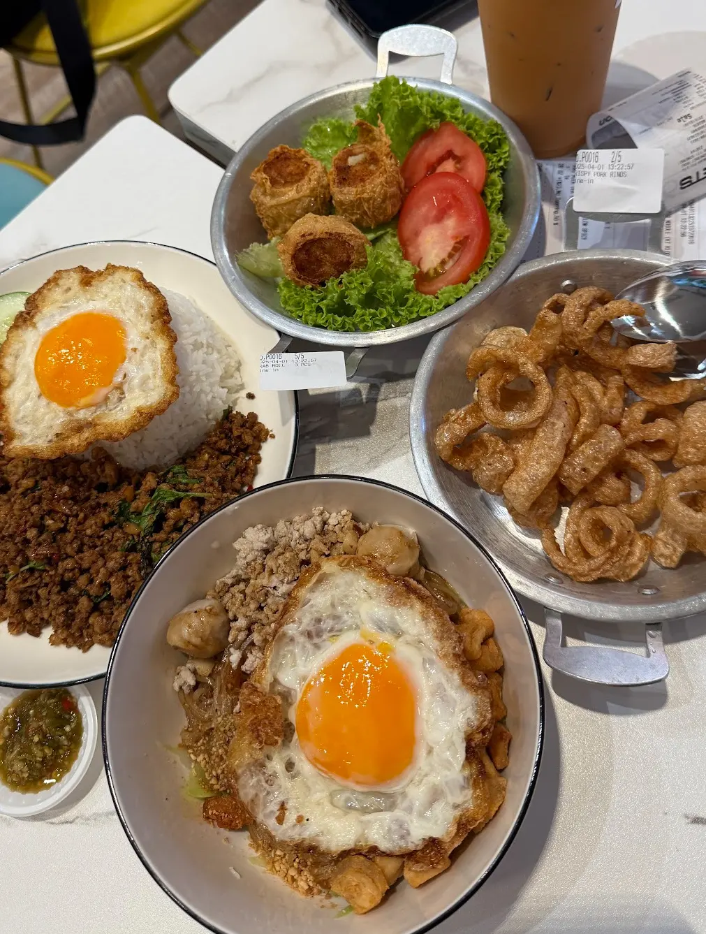 Rama Bear Café Thai - Somerset Road - Thai Restaurant - Photo 2