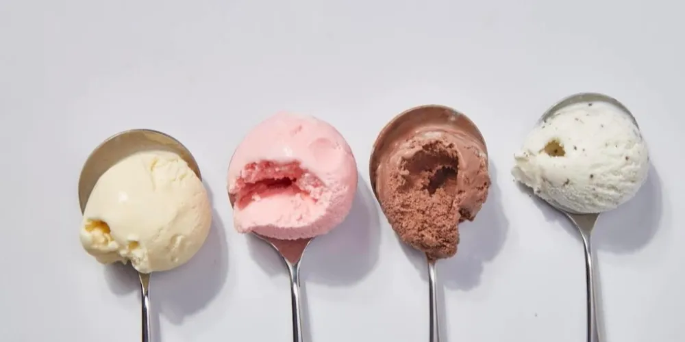 2 Scoops - NEWest - Ice Cream Restaurant - Photo 1