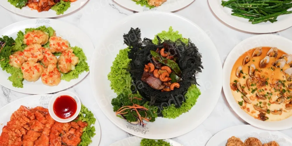 Charcoal Fishhead Steamboat 炭香鱼头炉 - Kallang Place - Chinese Restaurant - Photo 1