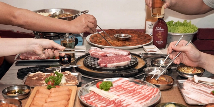 Wang Dae Bak Korean BBQ - Cross Street - Korean Restaurant - Photo 2