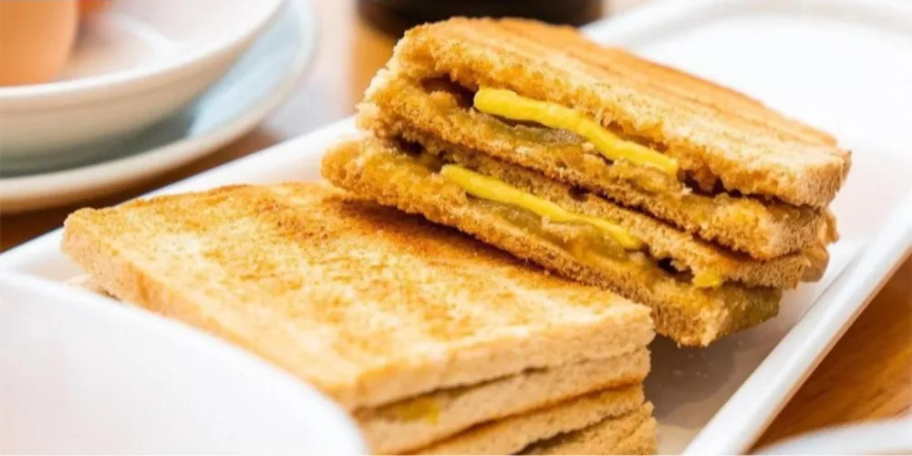 Fun Toast - Club Street - Singaporean Restaurant - Photo 1