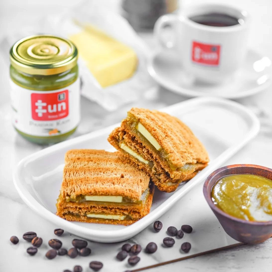 Fun Toast - Club Street - Singaporean Restaurant - Photo 2