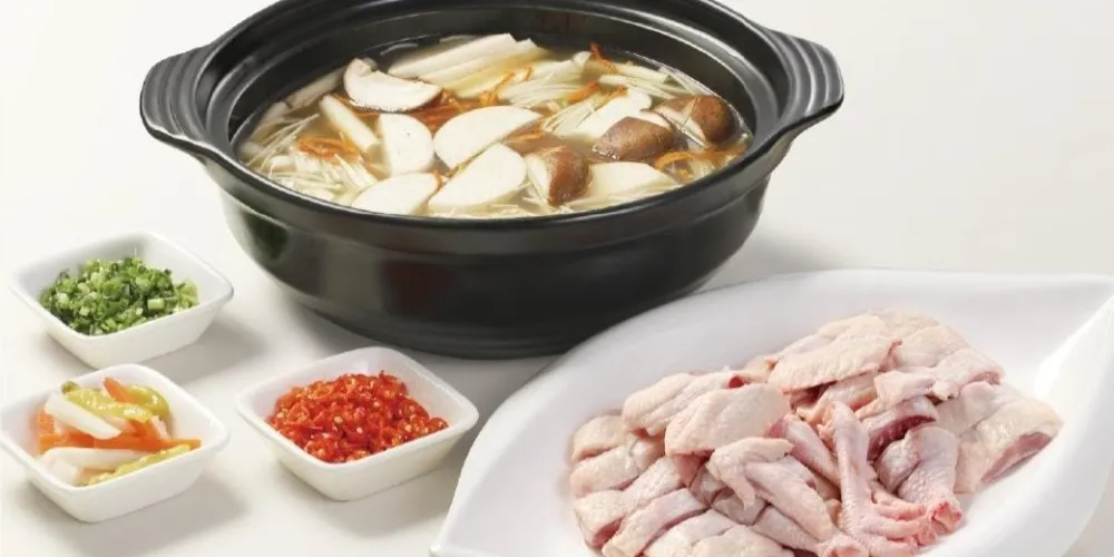 Yeahcoco Coconut Chicken Hot Pot 元气椰林椰子鸡火锅 - Mosque Street - Chinese Restaurant - Photo 1