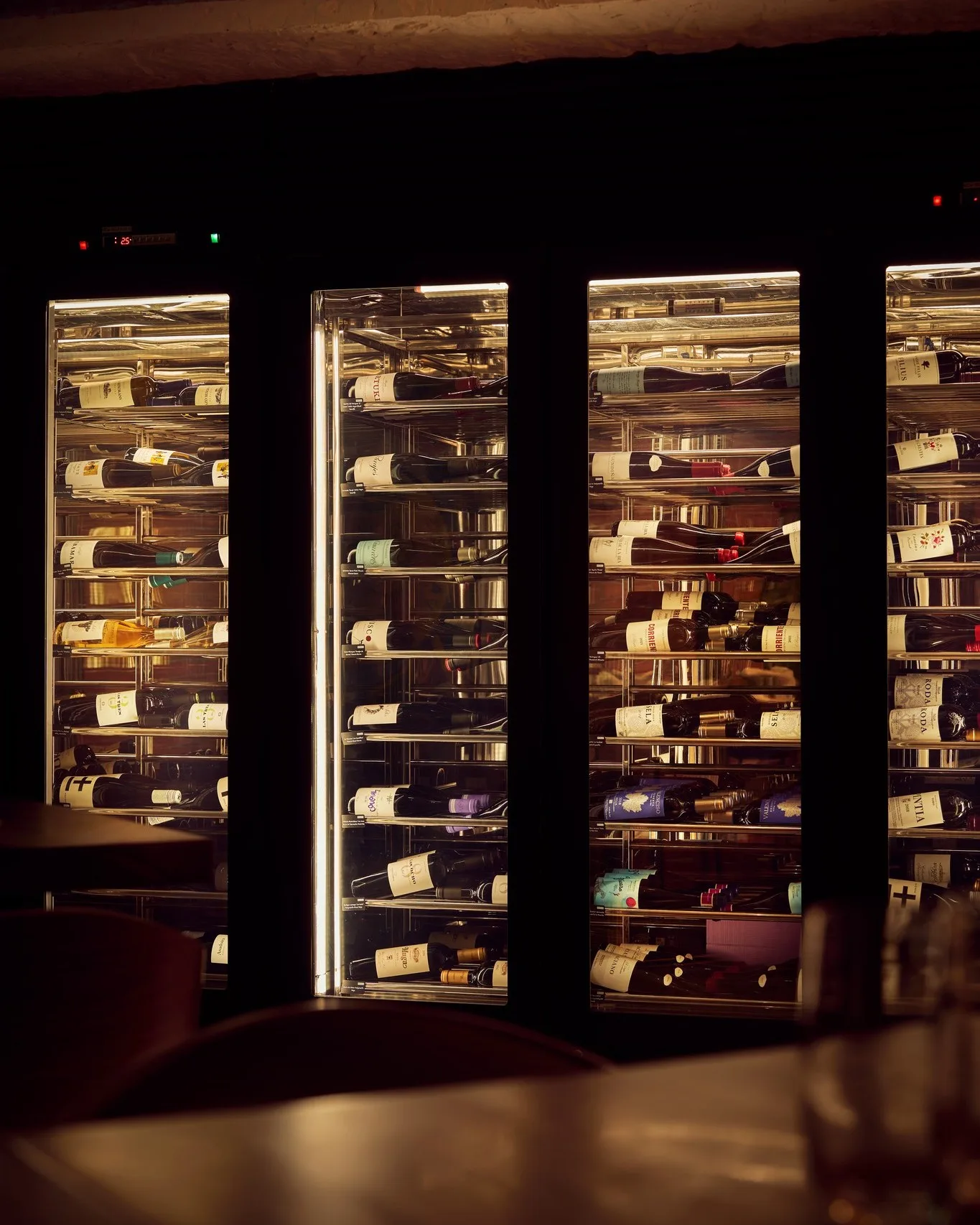 MoVida - Raffles City Shopping Centre - Spanish Restaurant - Photo 2