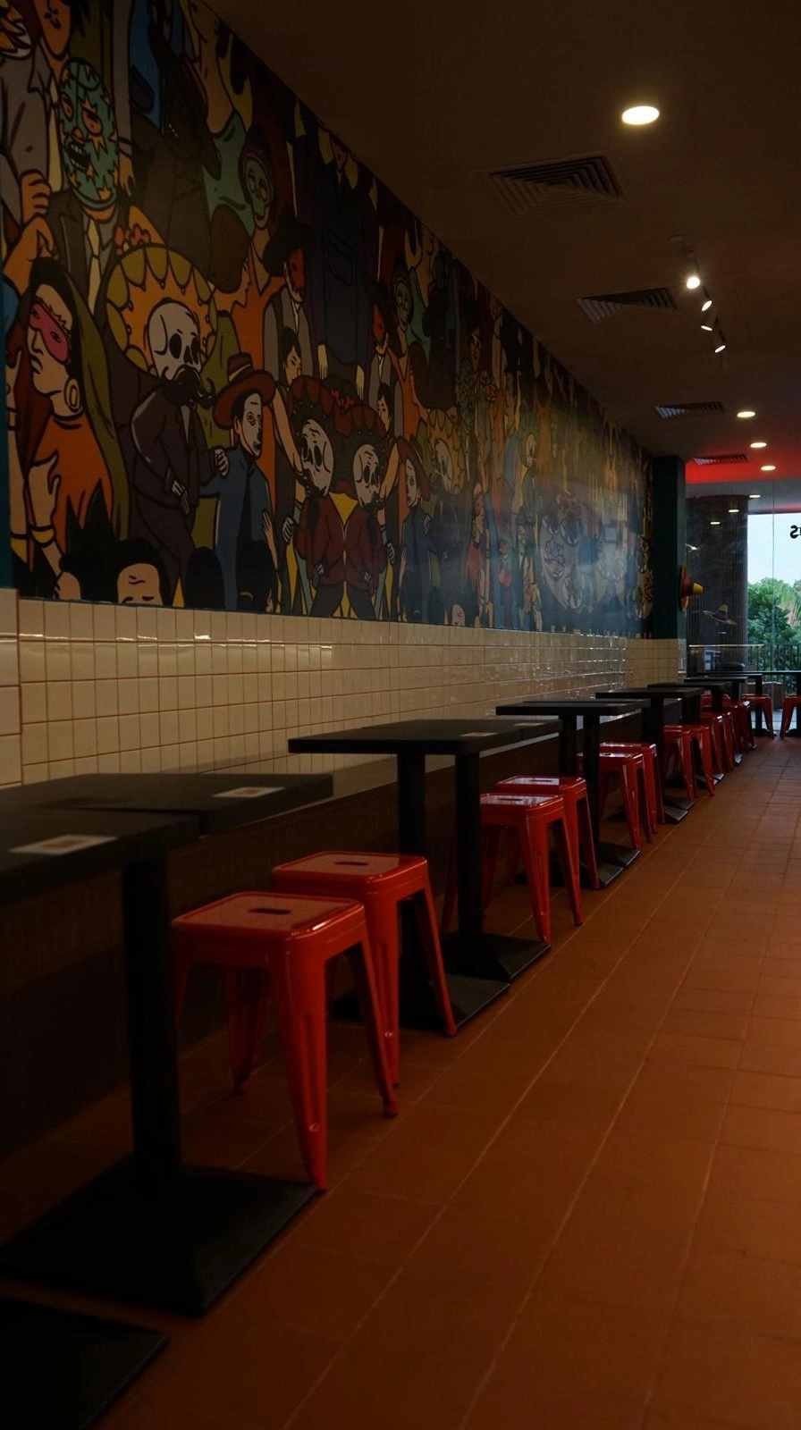 Bored Tacos - E!Avenue - Mexican Restaurant - Photo 3