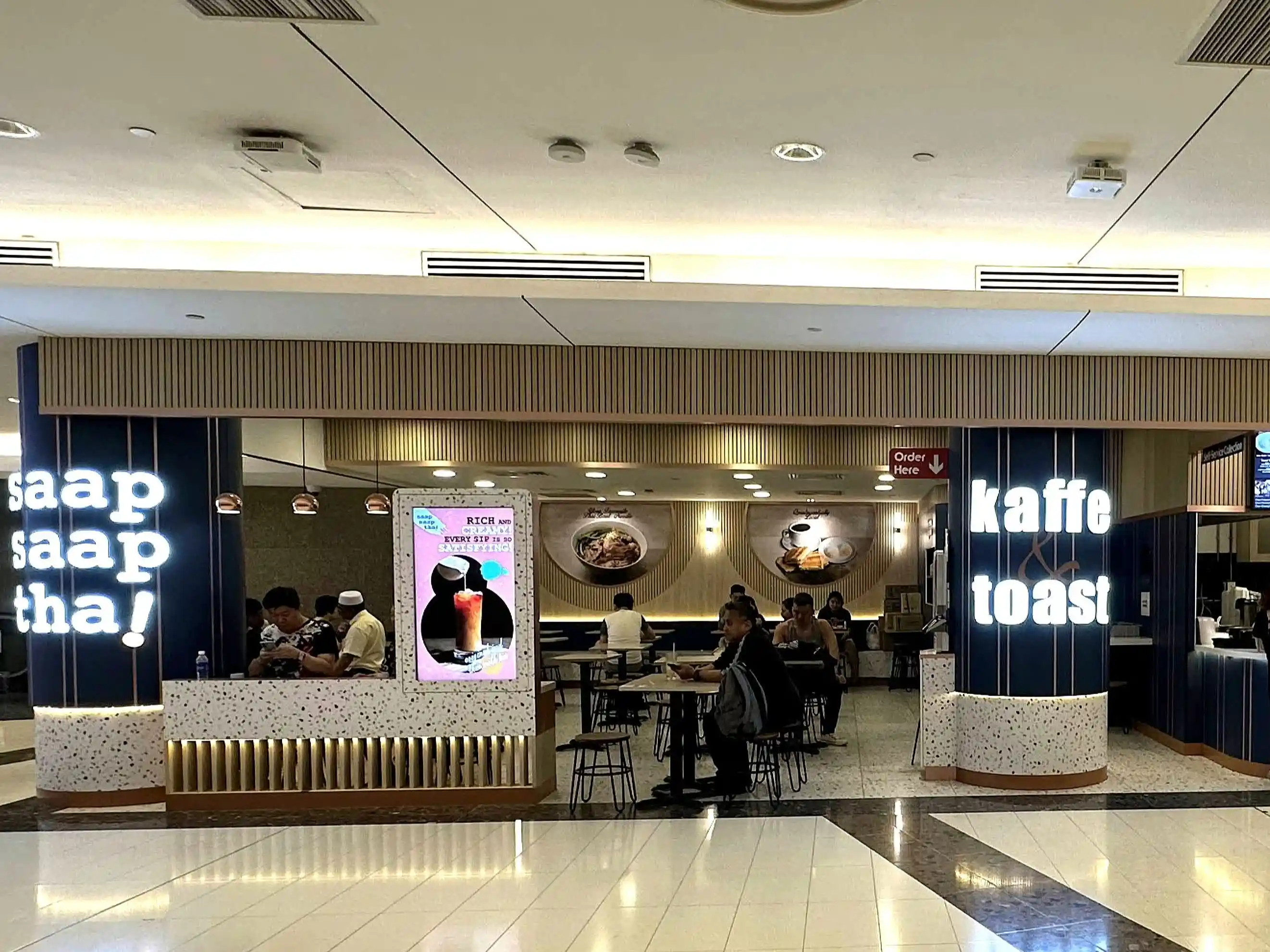 Saap Saap Thai and Kaffe & Toast - CityLink Mall - Thai Restaurant - Photo 2