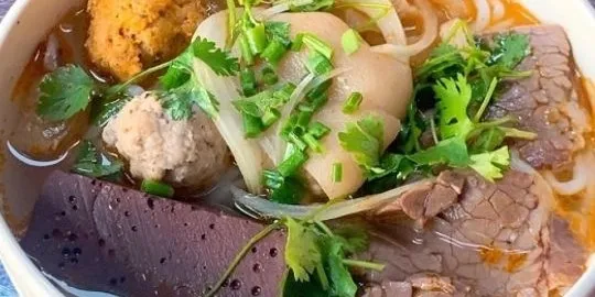 Bún Bò Huế An Cựu - Văn Quán - Vietnamese Restaurant - Photo 1