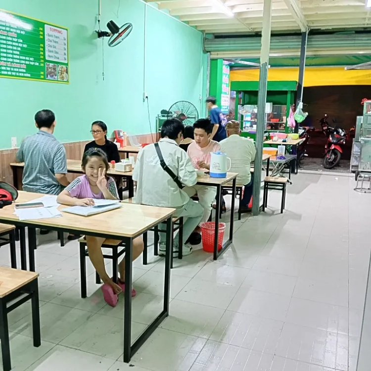 Bún Thịt Nướng - Bún Mắm Nêm - Trà Sữa Út Bi - Vietnamese Restaurant - Photo 2