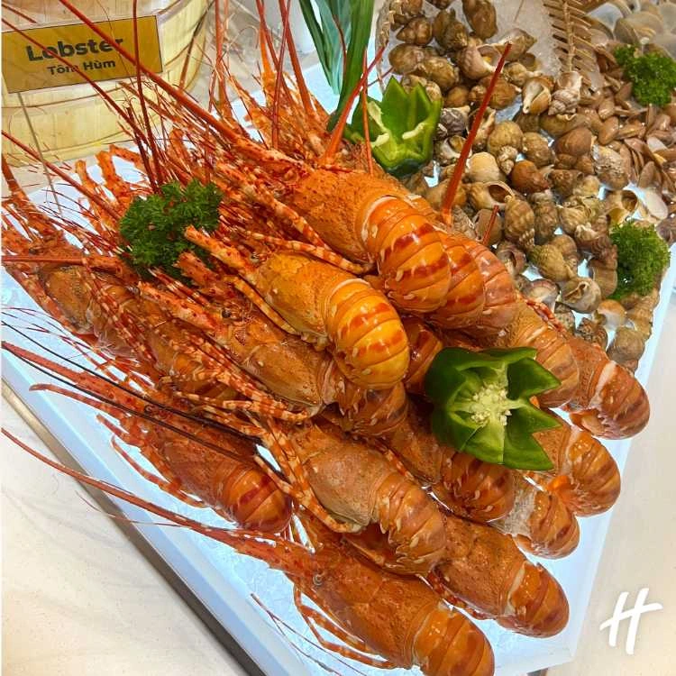 Holiday Inn & Suites Saigon Restaurant - BBQ Restaurant - Photo 2
