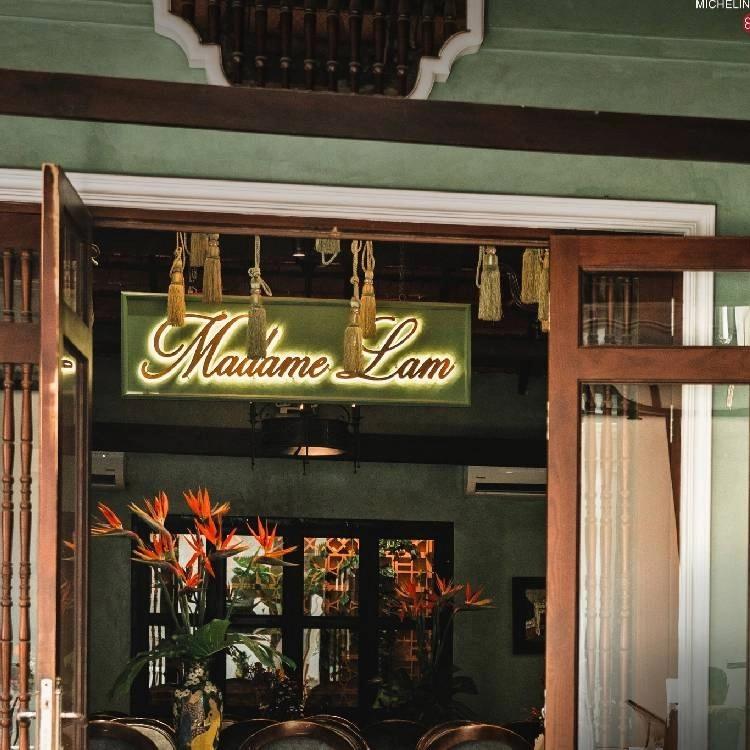 Nhà Hàng Madame Lam - Vietnamese Restaurant - Photo 14