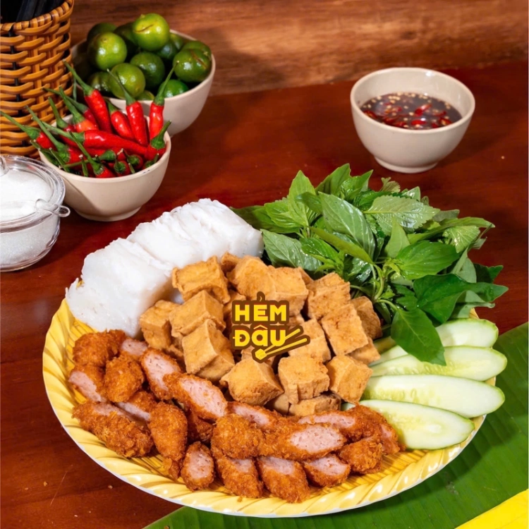 HẺM ĐẬU - BÚN ĐẬU MẮM TÔM - TÔ HIẾN THÀNH - Vietnamese Restaurant - Photo 3