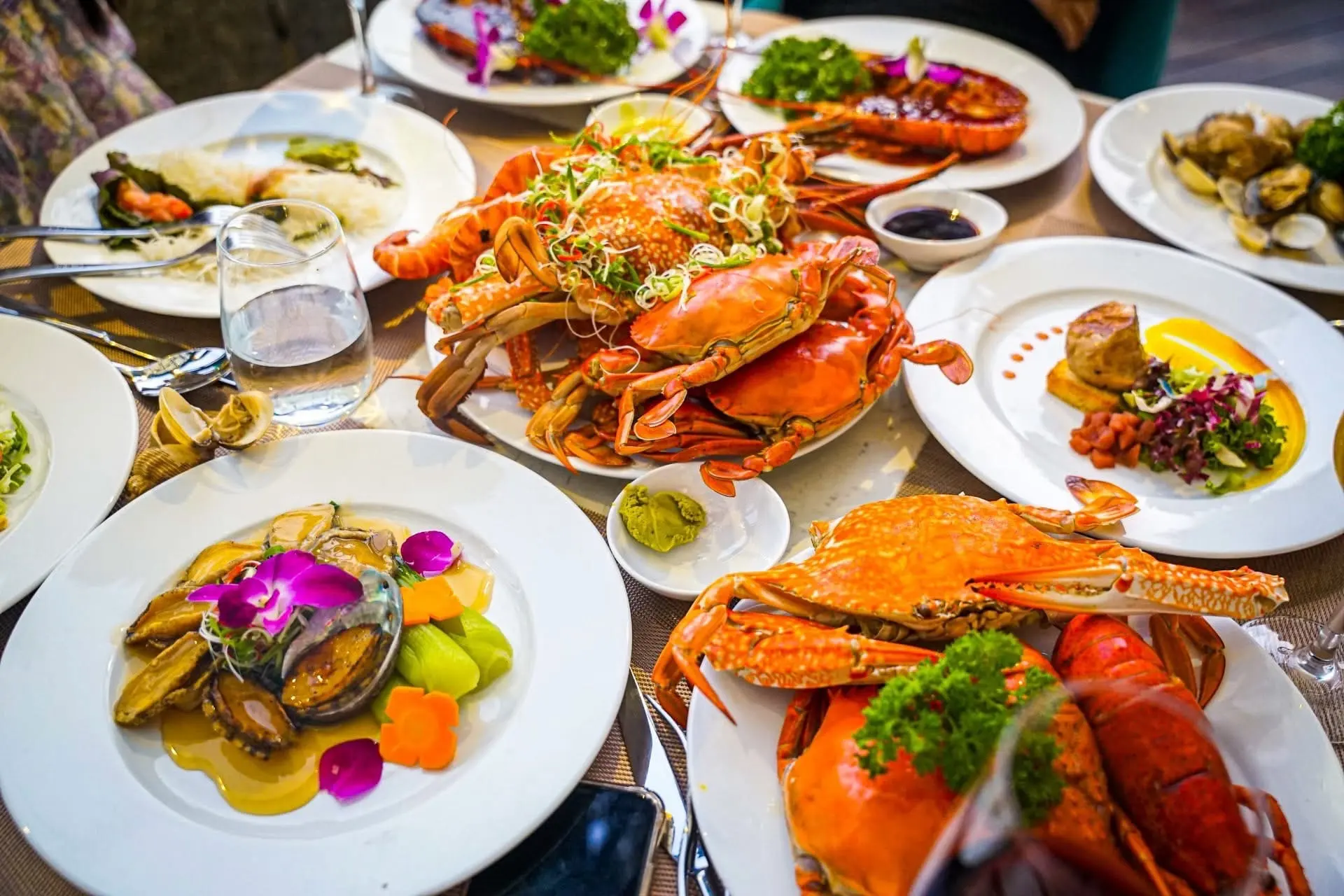 Khách sạn La Vela Saigon - Nhà hàng Buffet Hải Sản - Vietnamese Restaurant - Photo 7