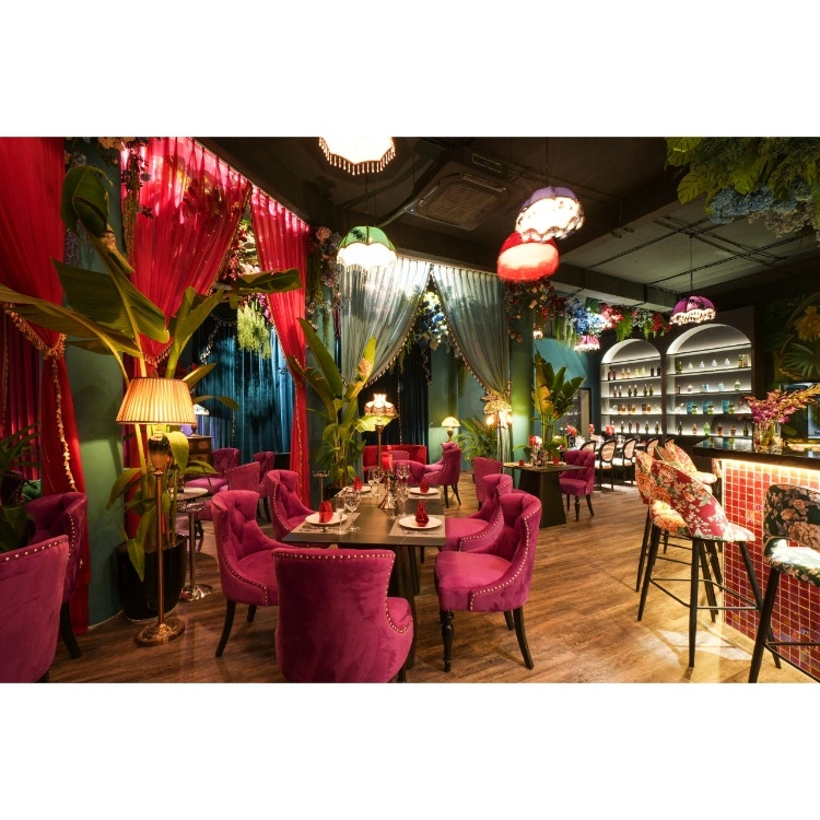 Lolaland Dining & Event - Western Restaurant - Photo 3