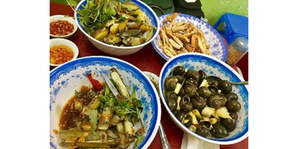 Ốc Phê Sài Gòn - 70 Đỗ Đức Dục - Vietnamese Restaurant - Photo 1