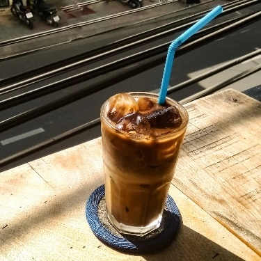 Hẻm Café Trà Sữa, Sinh Tố - Tô Hiến Thành - Nhà hàng Món Việt - Ảnh 2