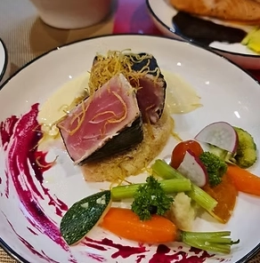 Myths Cafe & Resto - Vietnamese Restaurant - Photo 3