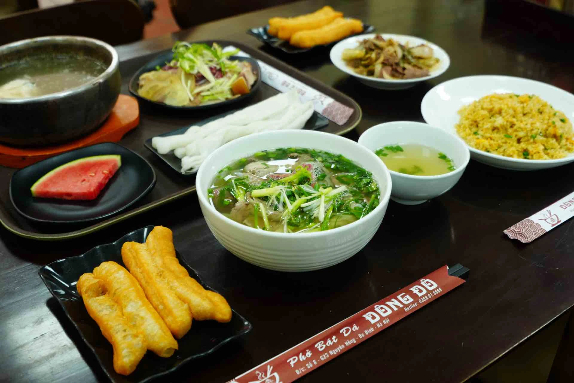 PHỞ BÁT ĐÁ ĐÔNG ĐÔ - PHỞ BÒ NGON THƯỢNG HẠNG - 370 THÁI HÀ - Vietnamese Restaurant - Photo 2