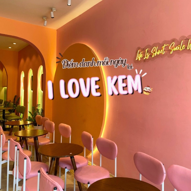 Kem Tự Chọn - I Love Kem- Vincom Mega Mall - Vietnamese Restaurant - Photo 5