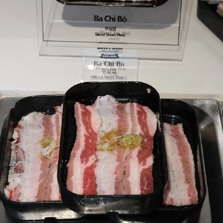 Meat & Meet BBQ - Estella Place - Korean Restaurant - Photo 3