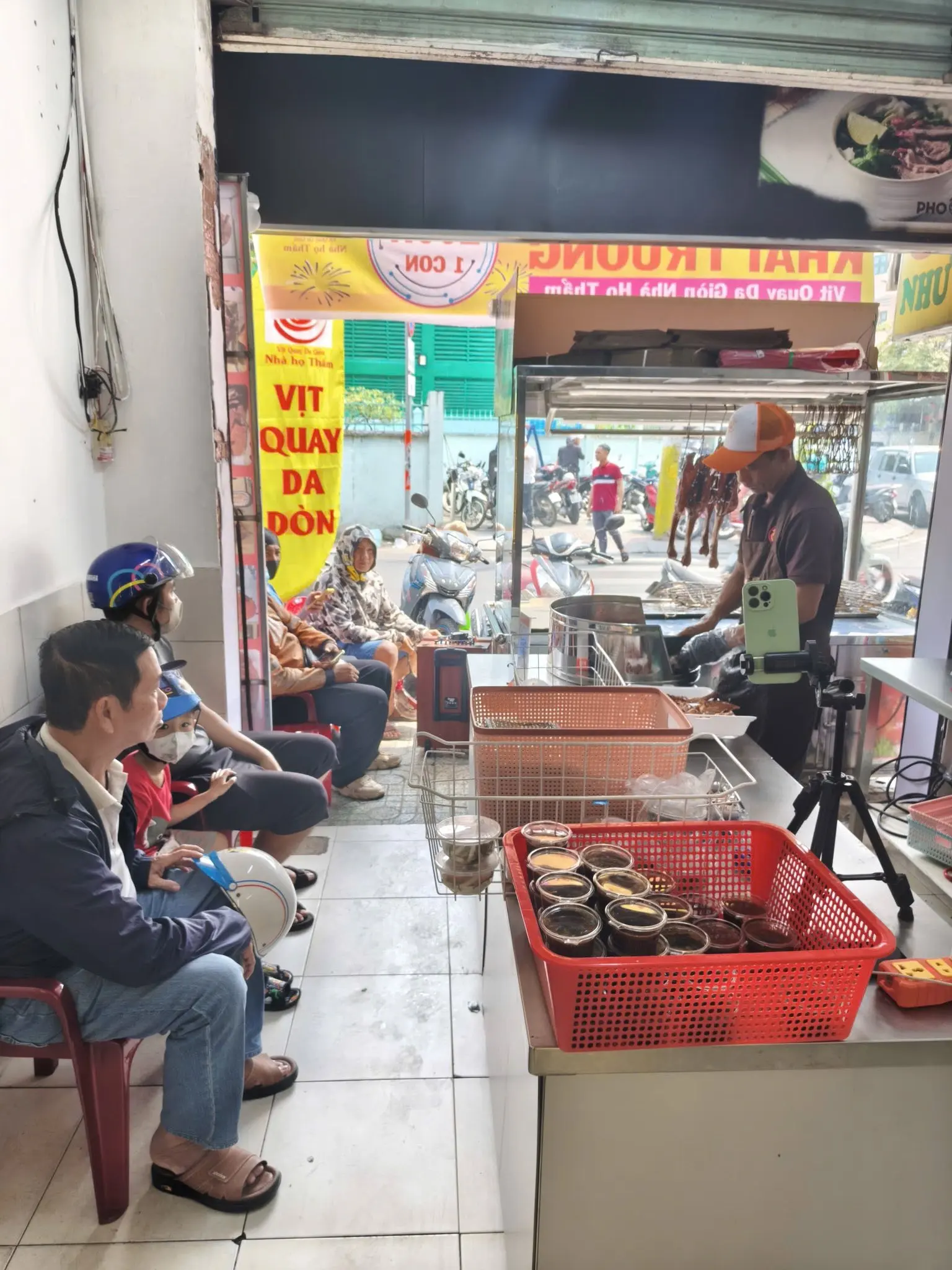 Vịt quay da giòn nhà họ Thẩm - Nhà hàng Món Vịt - Ảnh 3