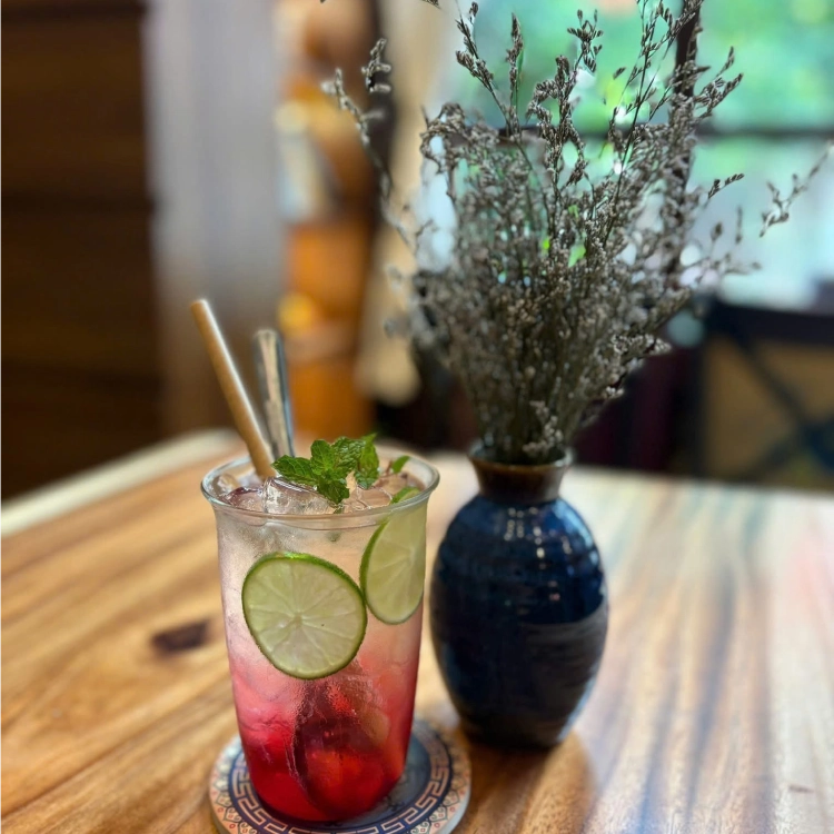 Flower Food & Coffee - Nhà hàng Món Quốc Tế - Ảnh 11