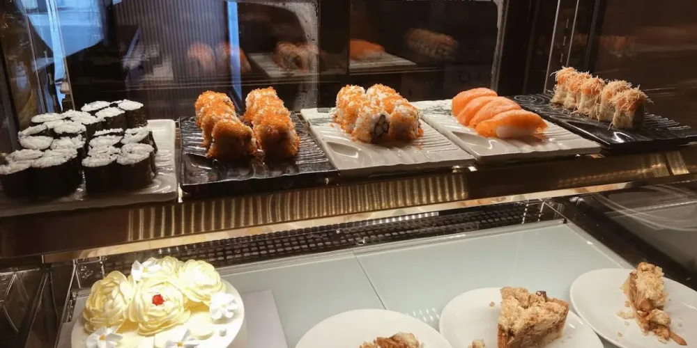 Citroengras Sushi Poke Bowl - Nhà hàng Món Quốc Tế - Ảnh 1