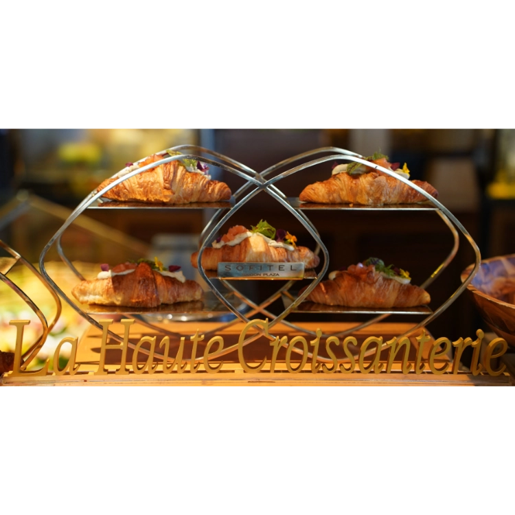 Sofitel Saigon Plaza - Mezz Restaurant - French Restaurant - Photo 3