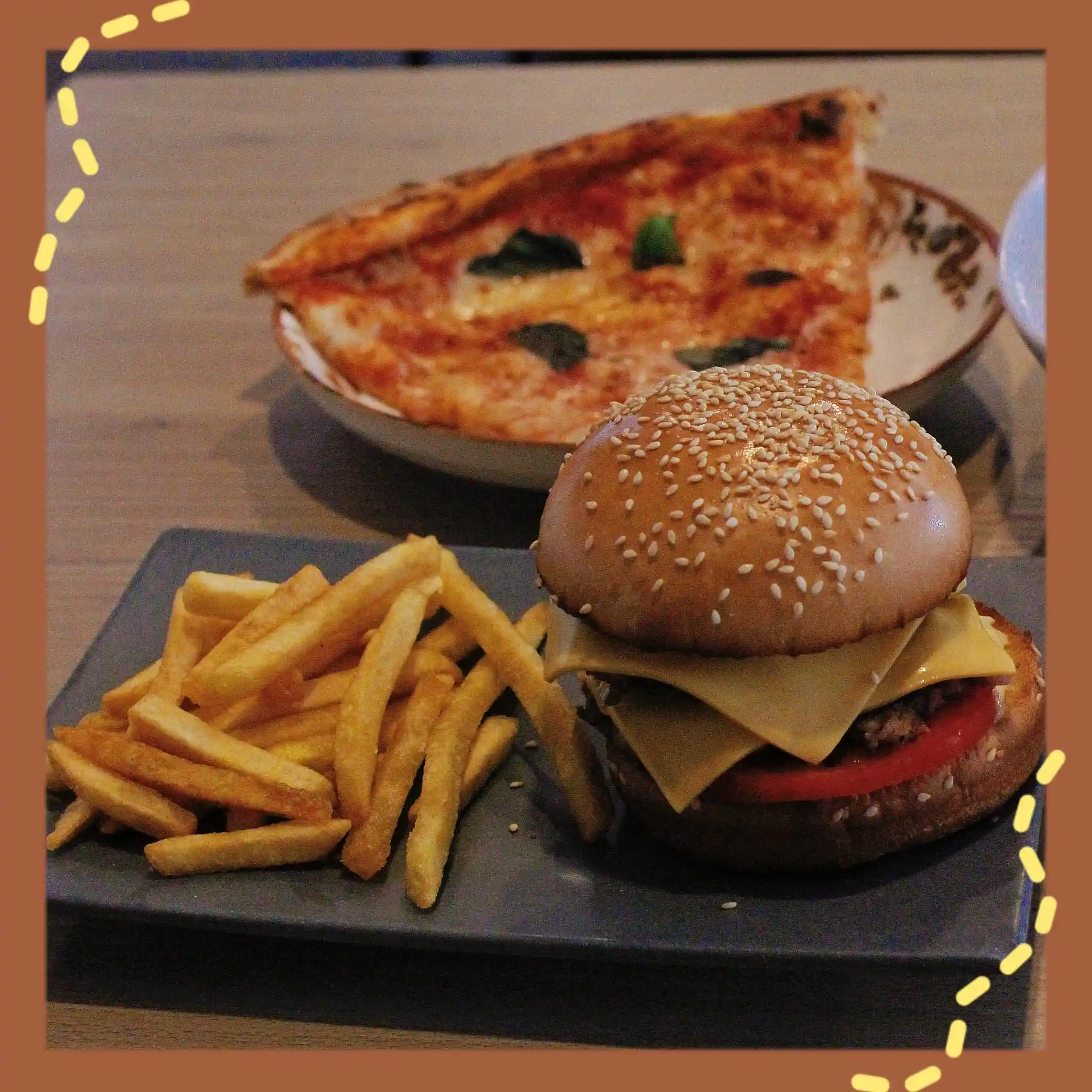 AVO PIZZA - SLICE AND CRUST - Pizza Restaurant - Photo 3