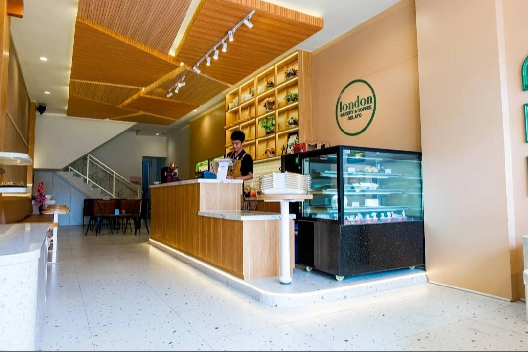 London Bakery Cake And Coffee - Sendangadi - Cake Restaurant - Photo 2