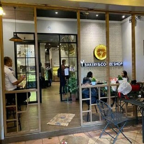 Y Bakery And Coffee - Apartemen Mediterania Gajah Mada - Restoran Cake - Foto 2
