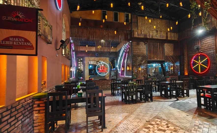Waroenk Andya - Bungurasih - Indonesian Restaurant - Photo 2