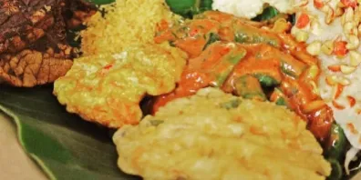 Sego Pecel Pincuk Merapi - Kecapi - Restoran Sega Pecel - Foto 1