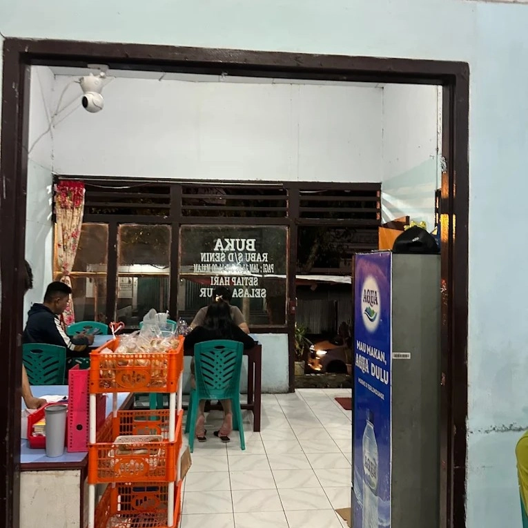 Mie Toraja 33 - Sam Ratulangi - Fish Ball Restaurant - Photo 3