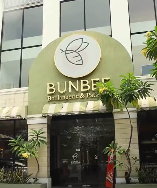 Bunbee Boulangerie and Patisserie - Darmo - Bakery Restaurant - Photo 3