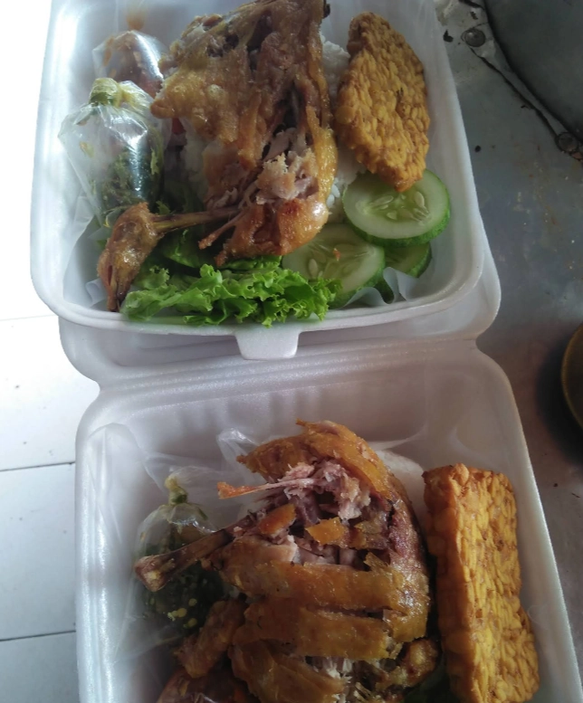 Ayam penyet mas pray - Jaticempaka - Smashed Fried Chicken Restaurant - Photo 3