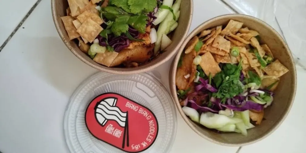 Biang biang noodles yk - Pakuncen - Restoran Mie - Foto 1