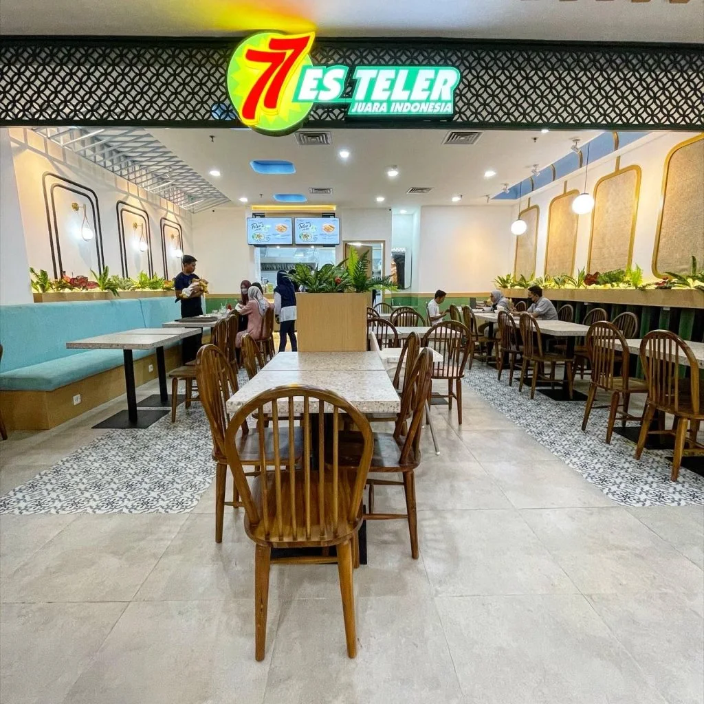 Es Teler 77 - Transmart Buah Batu Bandung - Restoran Masakan Indonesia - Foto 2