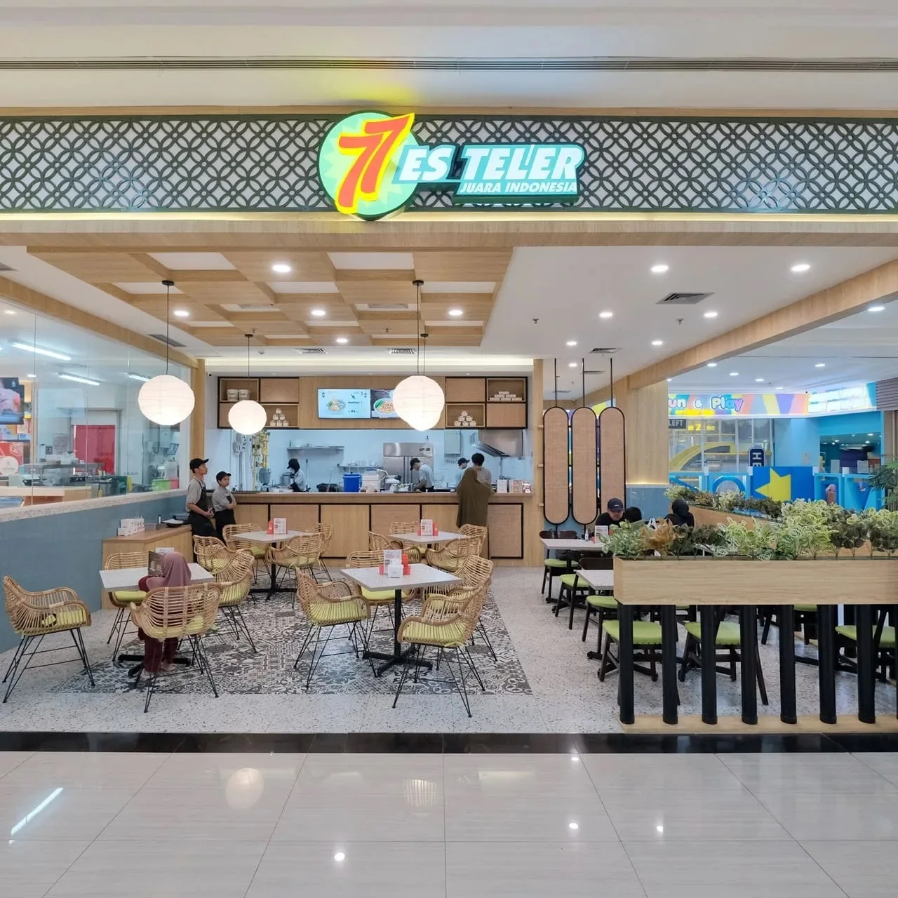 Es Teler 77 - Artha Gading Mall - Indonesian Restaurant - Photo 3