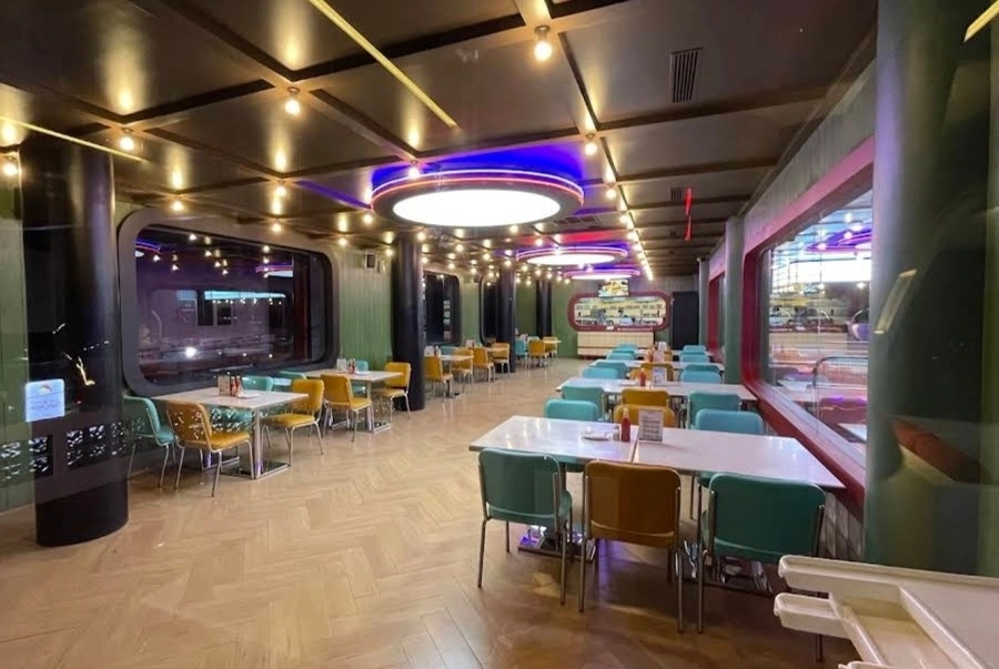 Downtown Diner - Catur Tunggal - Restoran Salad - Foto 2