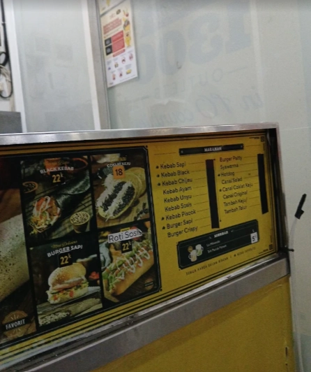 Kebab Turki Baba Rafi - SPBU Soekarno Hatta Pasuruan - Kebab Restaurant - Photo 2