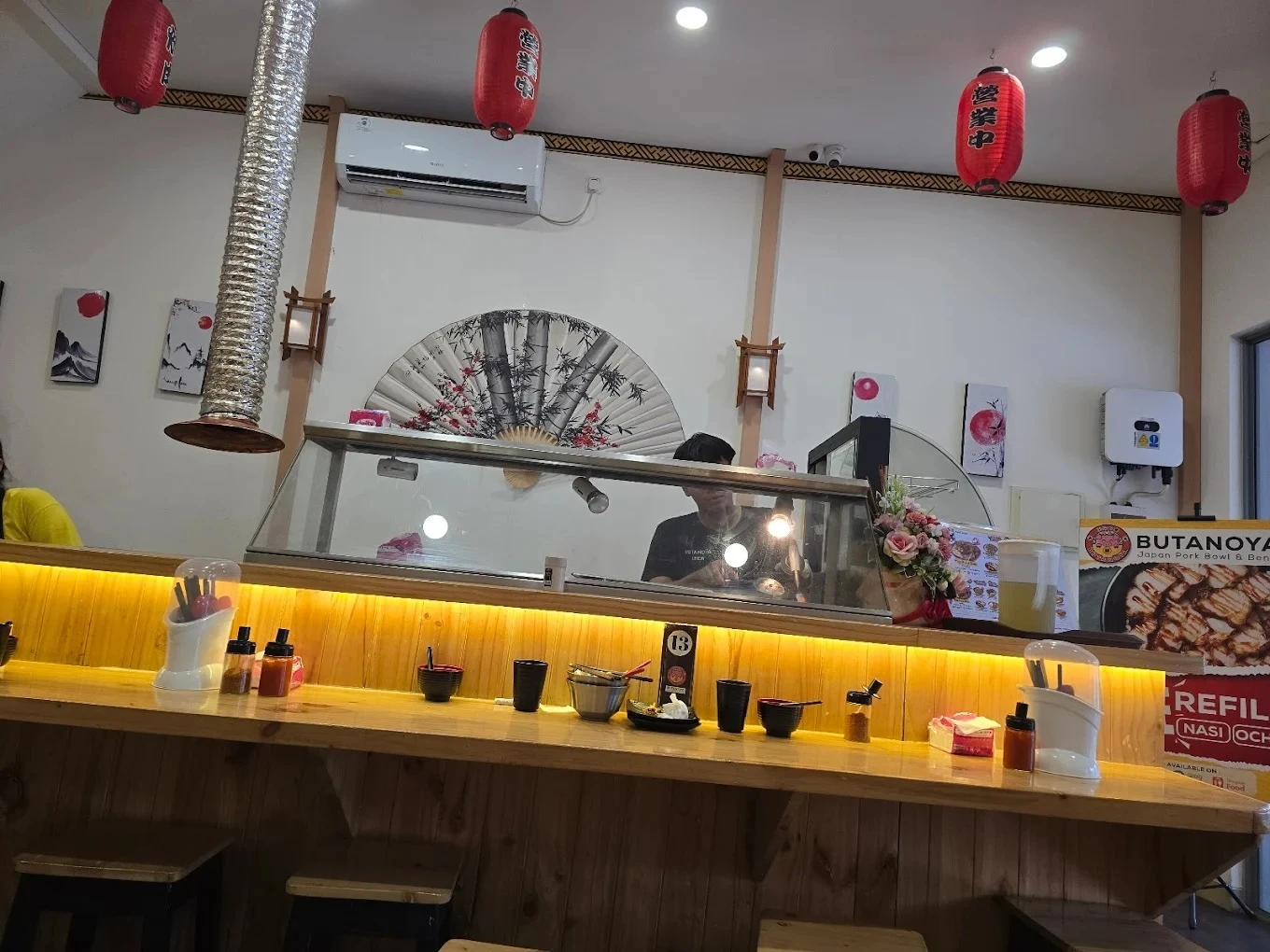 BUTANOYA Japan Pork Bowl & Bento - Kelapa Gading - Bento Restaurant - Photo 3