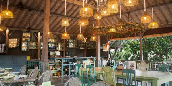 Herb Library - Ubud - Restoran Ayam Bakar - Foto 1