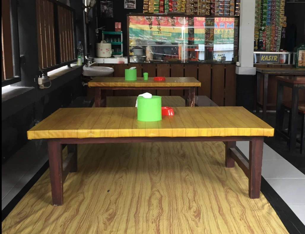 Nasi Pedas Kabayang - Tamantirto - Indonesian Restaurant - Photo 3