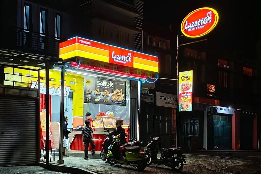 Lazatto Chicken & Burger - Jatiwaringin - Restoran Burger - Foto 3