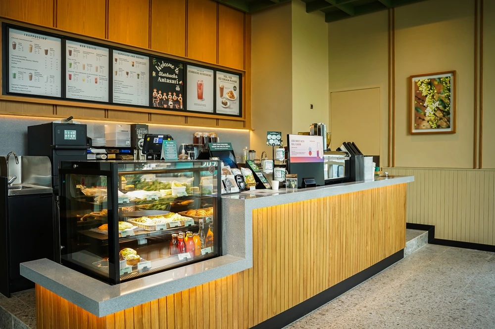 Starbucks - S Parman Banjarmasin - Coffee Restaurant - Photo 3