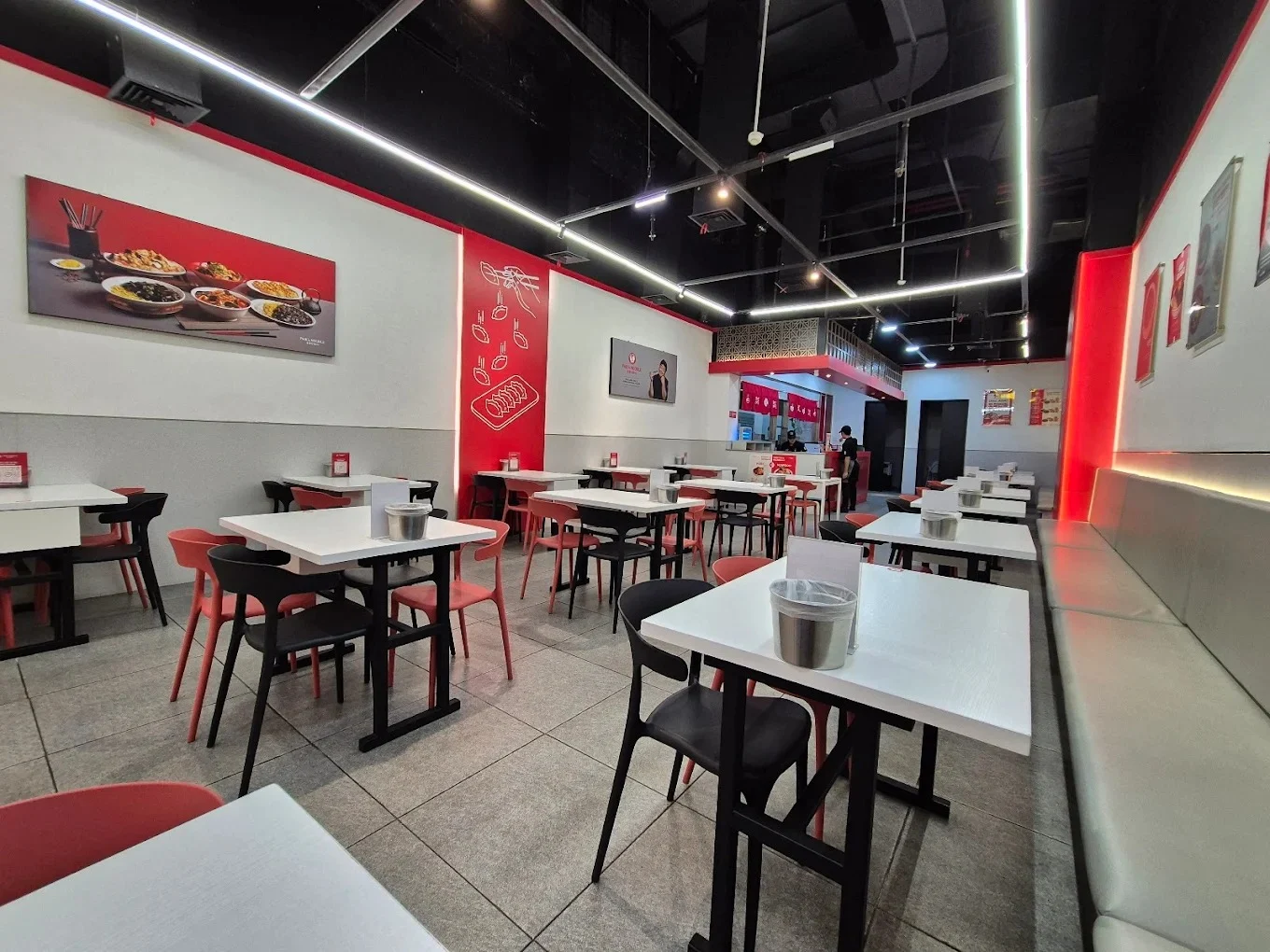 PAIKS NOODLE - Taman Anggrek - Noodle Restaurant - Photo 2